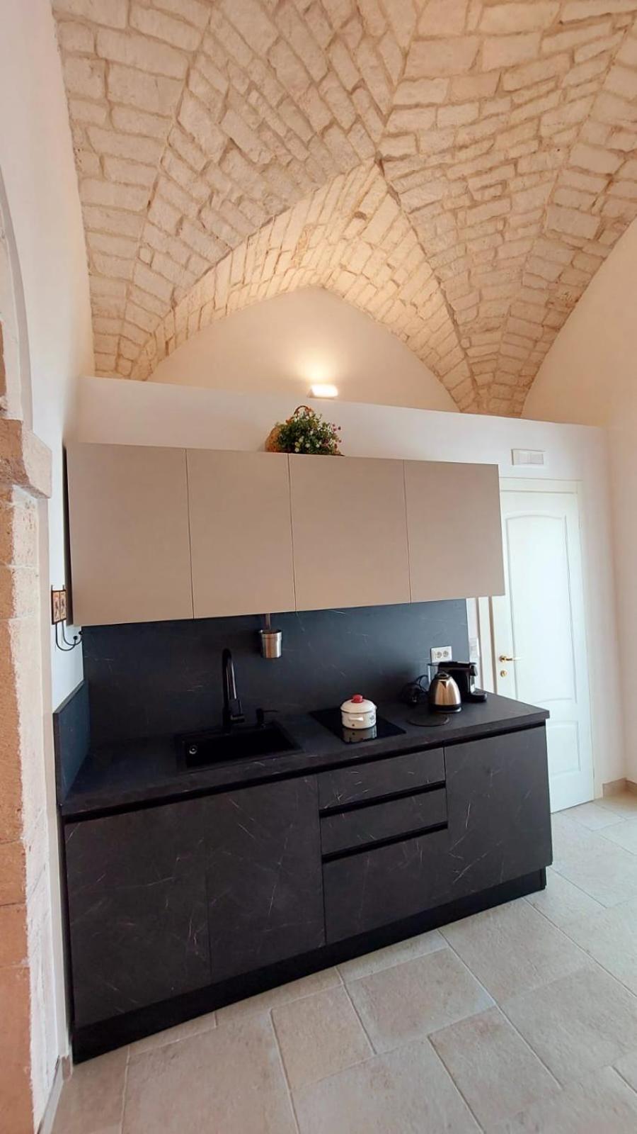 Aurasia Al Borgo Antico Остуни Экстерьер фото